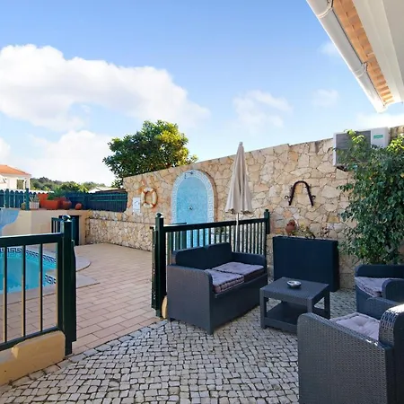 Будинок відпочинку Catarina *