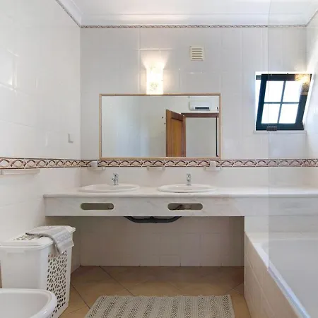 Catarina בית נופש אלבופיירה